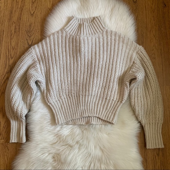 H&M Sweaters - H&M Beige knit boxy puff sleeve sweater size XS